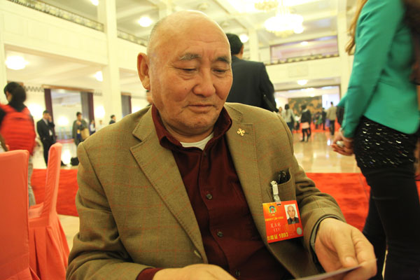 全国政协委员夏立宛：把中国民族文化推向世界