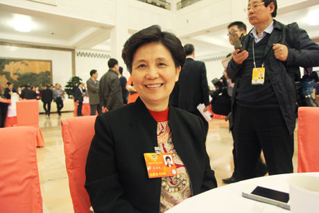 全国政协委员王启仪：为失能老年人提供多元化服务