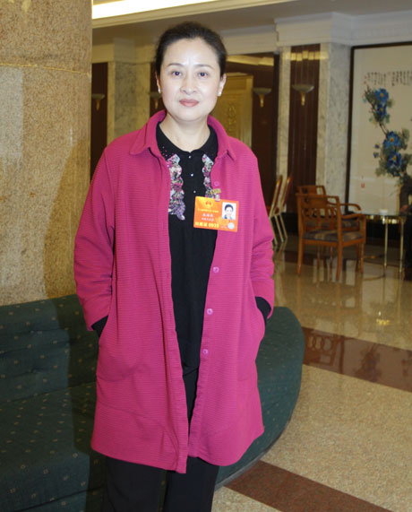 加大中华文化在海外传播力度