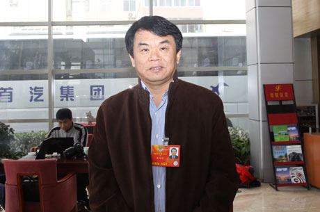 运用特高压技术   建立三华电网