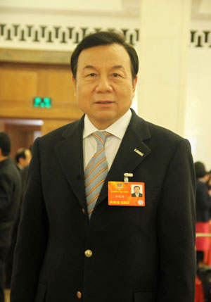 全国政协委员李晓林：消除贫困 走向富强