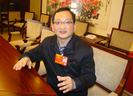 加强自主创新和知识产权保护