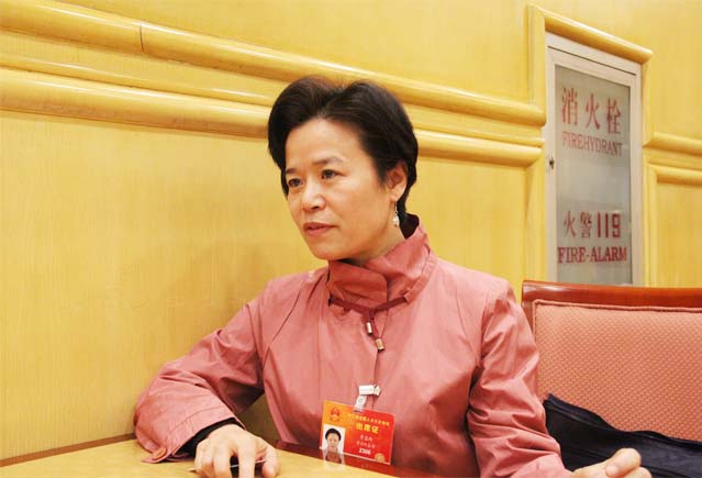 黄惠玲：将老百姓的事装心中
