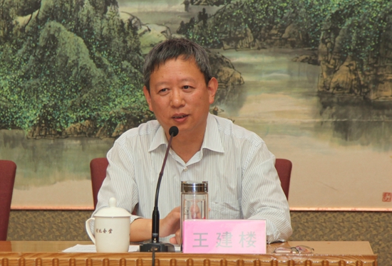 王建楼主任.jpg 王建楼主任.jpg