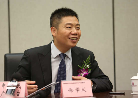 徐学义2_副本.jpg 徐学义2_副本.jpg