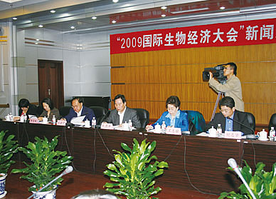 会议现场 摄影 本刊记者/李玉戌