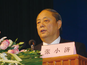 张小济