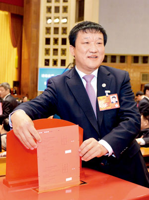 山西韩董事长_山西立恒董事长近照(3)