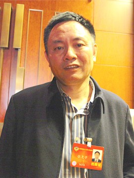 张尧学委员：取消统一的选拔性考试